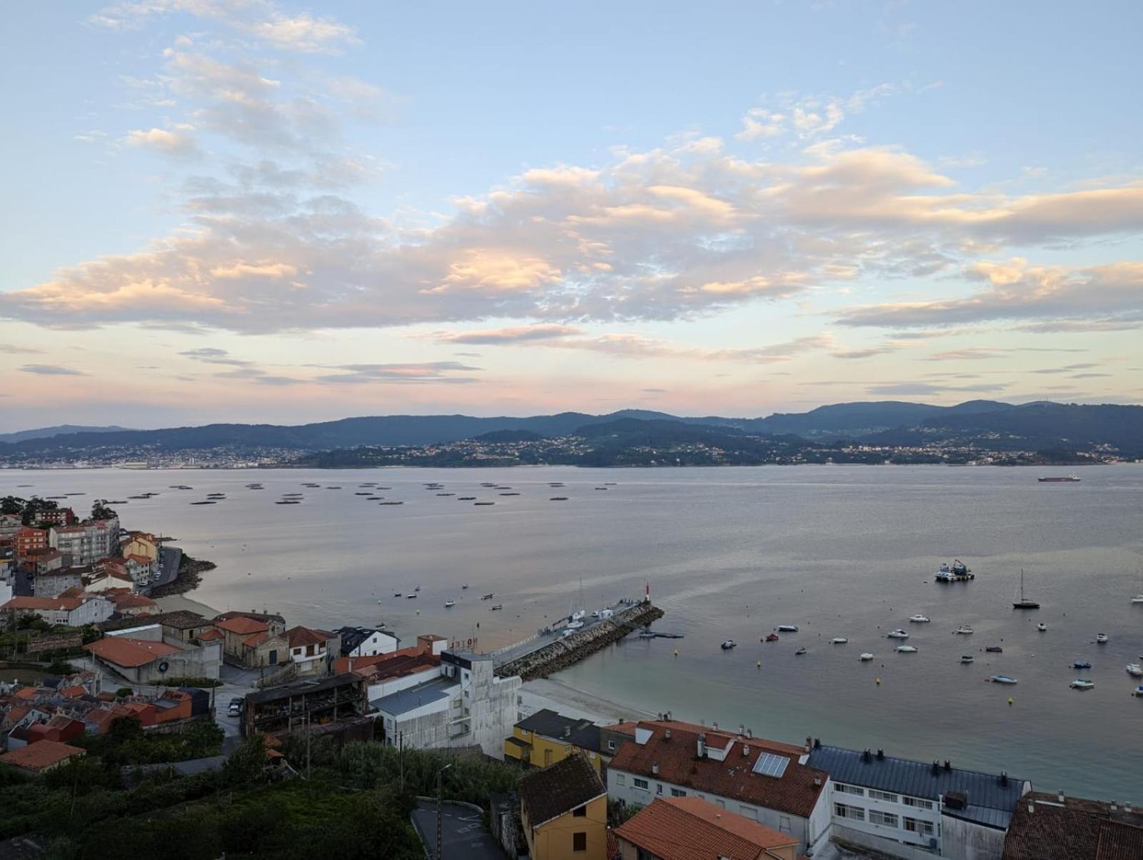 Atico Con Vistas En Raxo Appartement Buitenkant foto